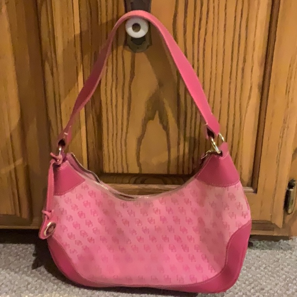 Pink Dooney Bourke shoulder bag